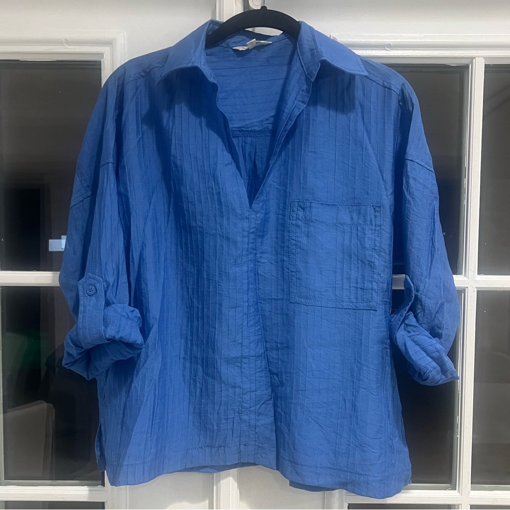 MAX STUDIO Tab Sleeve women’s Shirt size XS.